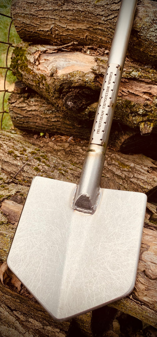 Titanium Pack Shovel