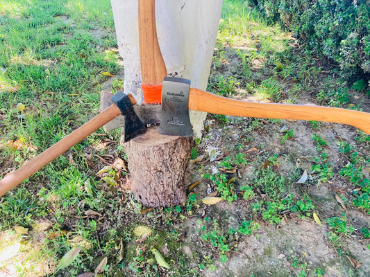 Choosing Between an Axe, Hatchet and a Tomahawk
