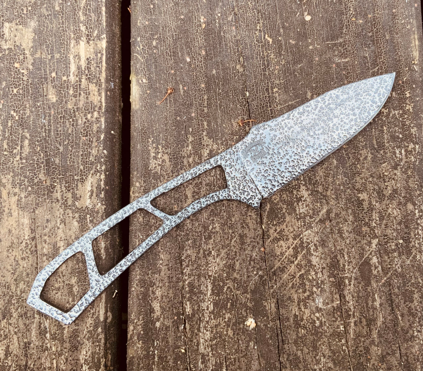 Sabertooth Fixed Blade Knife