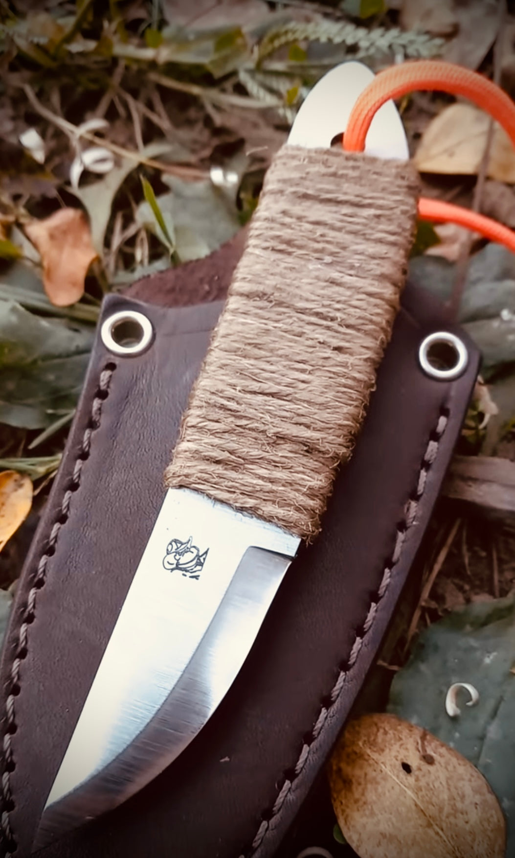 DIY Kerf Carver Fixed Blade Knife with JRE Sheath and rope handle