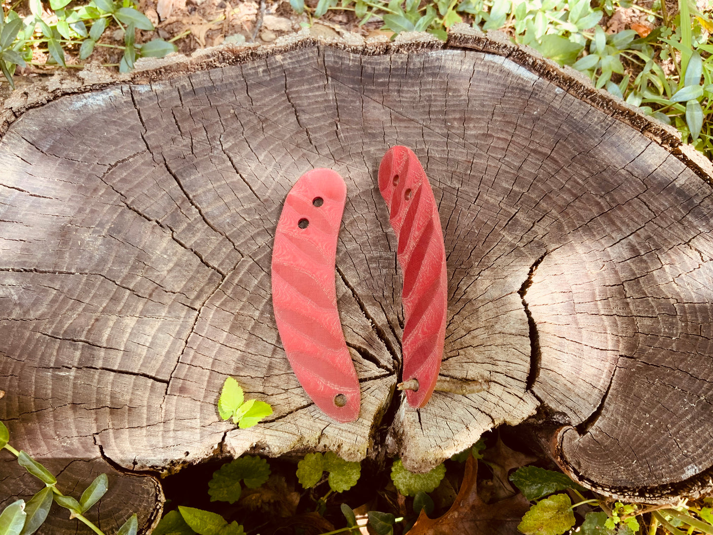 Red Linen icarta Scales for Woods Monkey Banana Peel Folding Knife