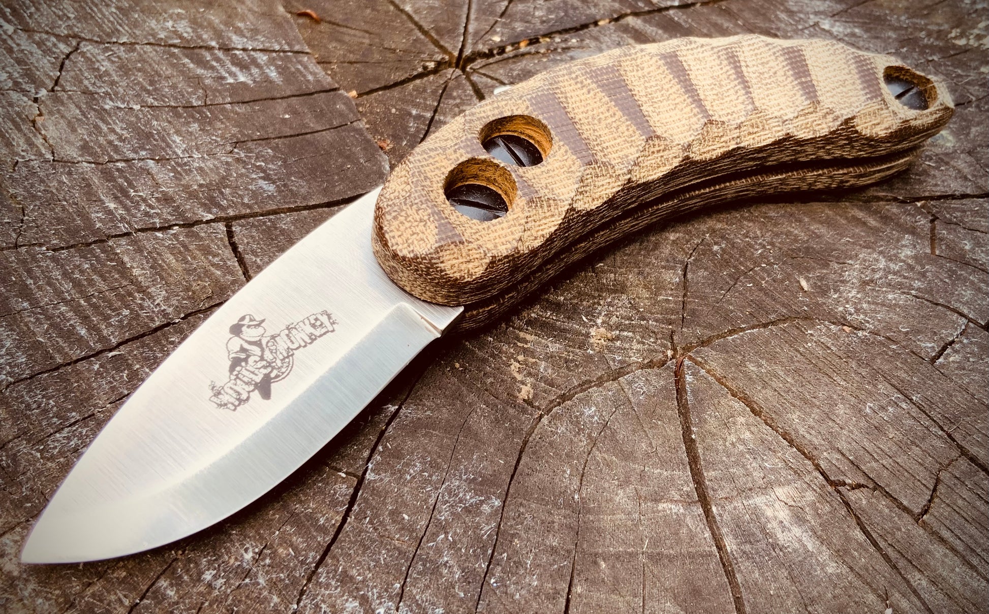 Banana Peel Folder, folding knife with micarta scales