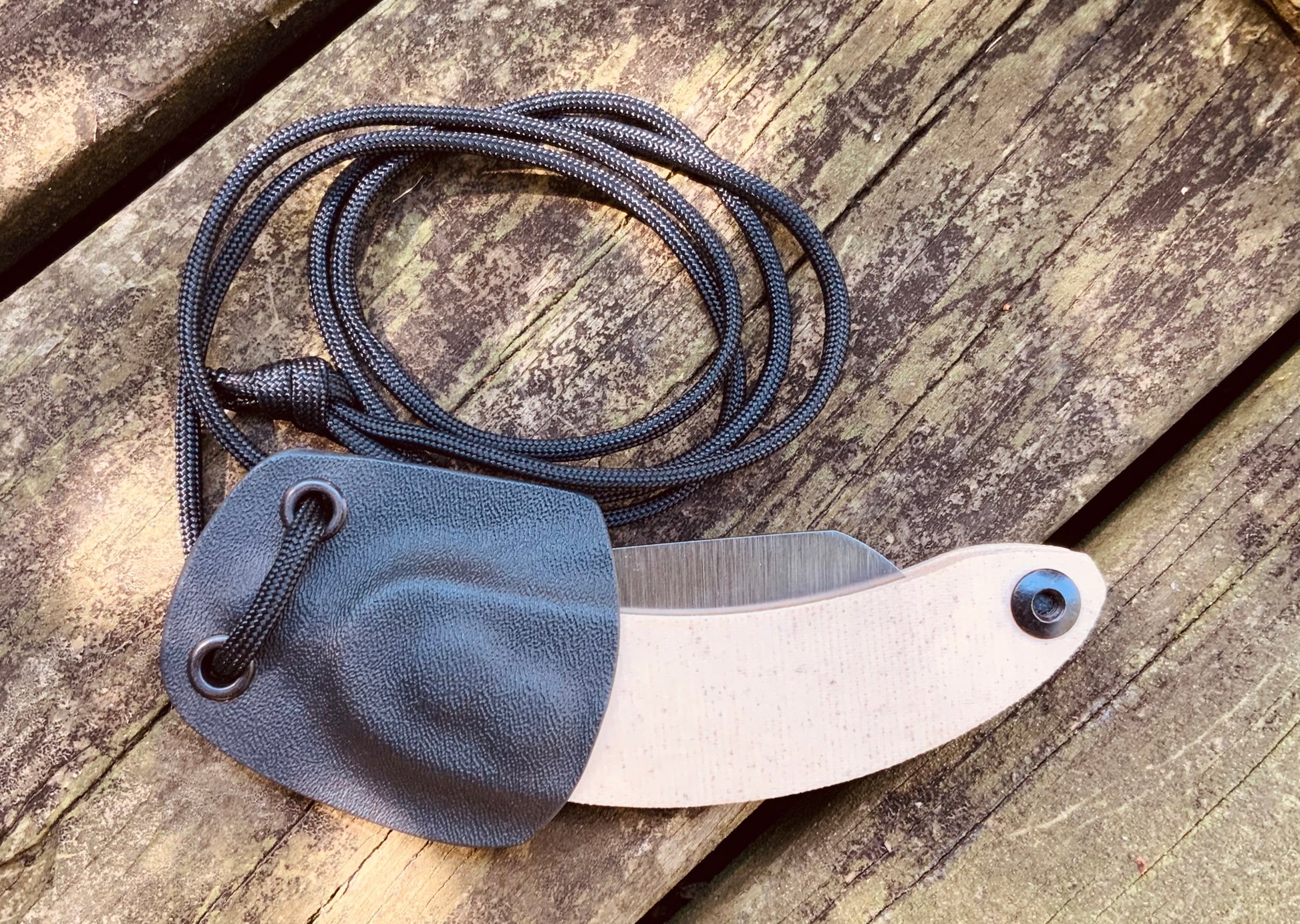 Banana Peel Folder and Custom Neck Sheath Combo